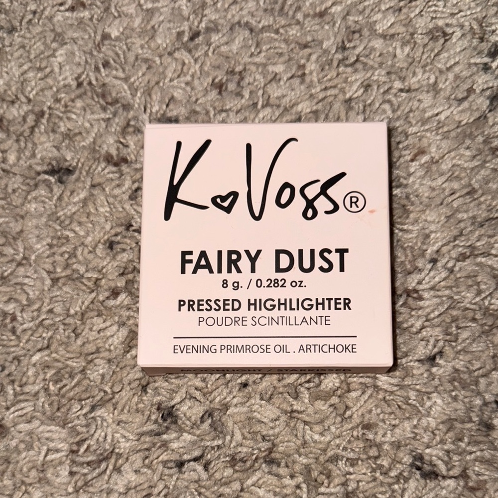Fairy Dust Pressed Highlighter - Cream